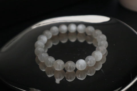 Cristal | Bracelet en pierre de lune argentée